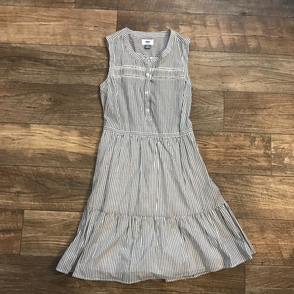 Sleeveless Dress